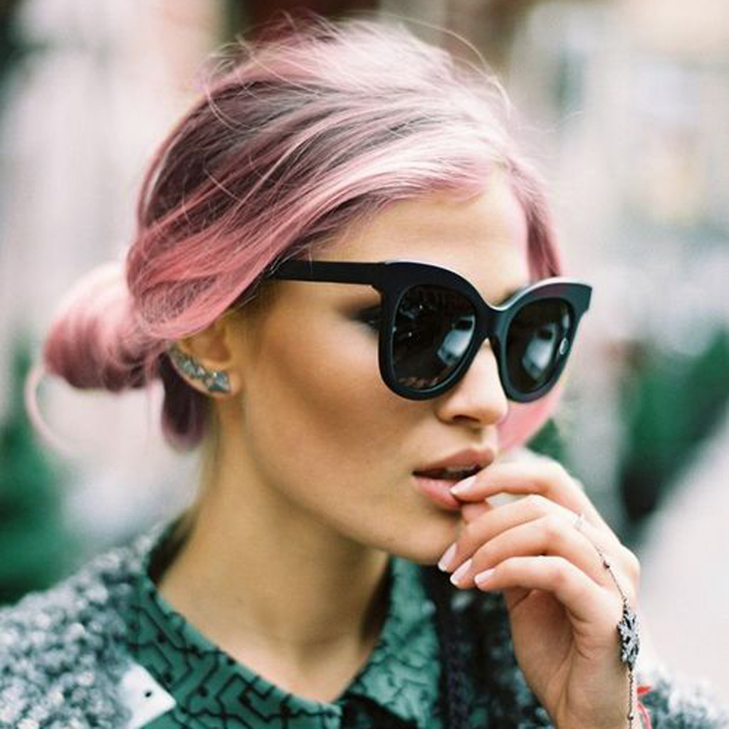Cheveux rose tout savoir sur la tendance de la coloration rose , Elle