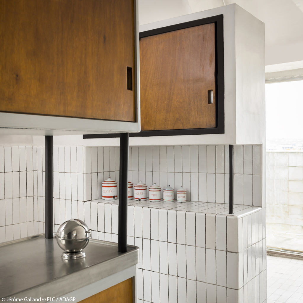 Visite très privée de l'appartement atelier parisien de le ...