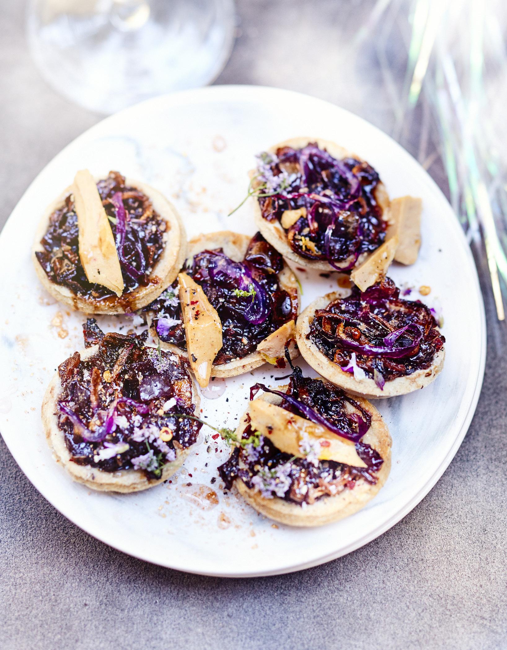 Tartelettes Aux Oignons Confits Et Foie Gras Pour Personnes Recettes Elle