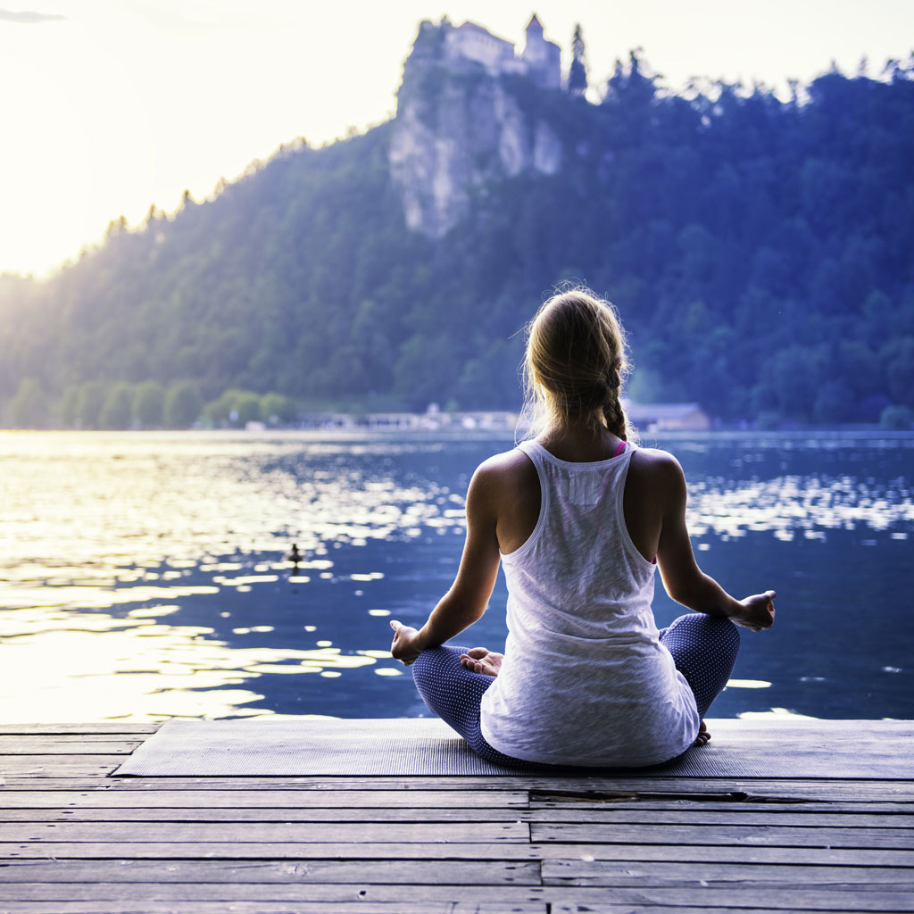 Méditation du soir comment bien méditer le soir Elle