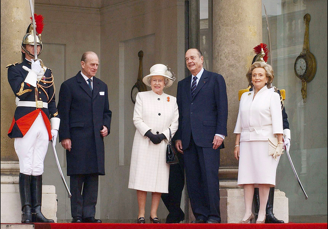 La reine d'Angleterre, le duc d'Edimbourg, Bernadette et Jacques Chirac